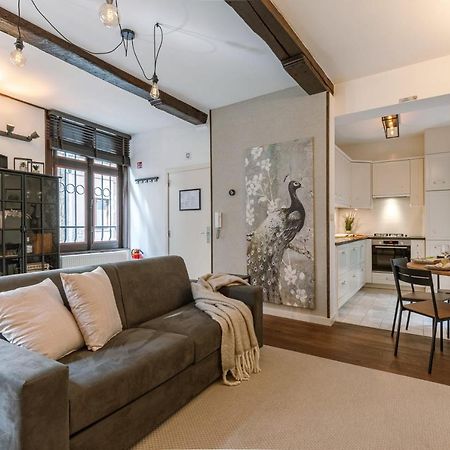 Authentic Apartment In The Heart Of Antwerpen Buitenkant foto
