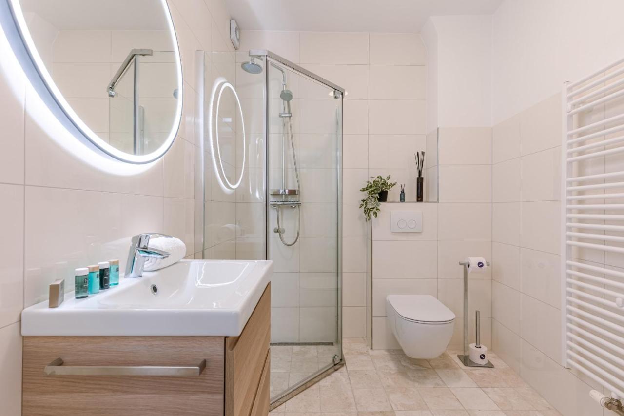 Authentic Apartment In The Heart Of Antwerpen Buitenkant foto
