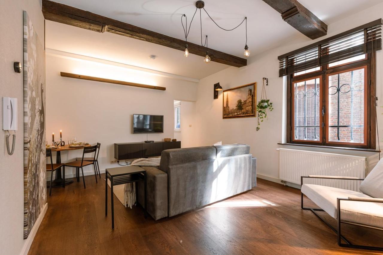 Authentic Apartment In The Heart Of Antwerpen Buitenkant foto